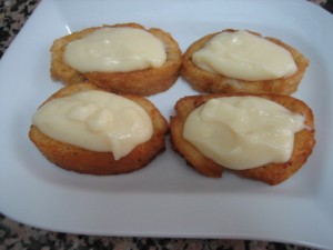 1 13 300x225 Torrijas con Crema y Frutas del Bosque